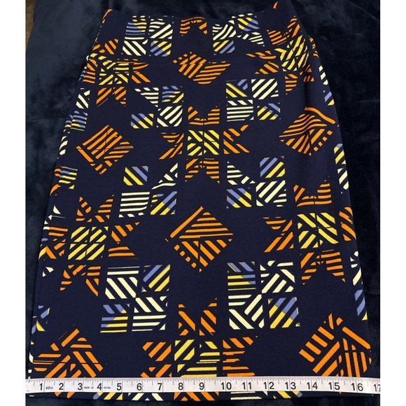 Set of 2 LuLaRoe Simply Comfy Pencil Skirts Blue Brown Geometric Women Size M - Picture 5 of 13